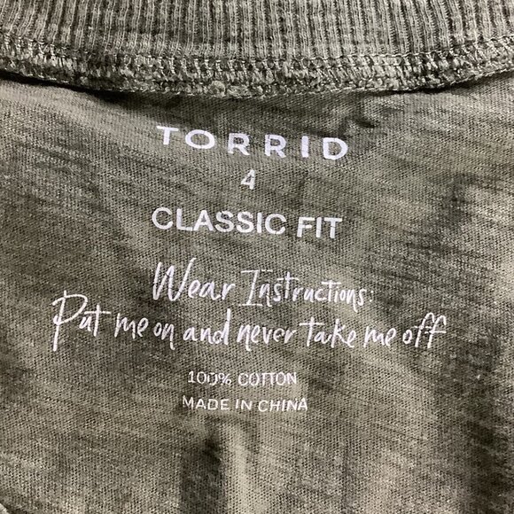 Torrid Womens Graphic Tank Top Size 4 Green Wander By The Moonlight Classic Fit - Picture 4 of 11